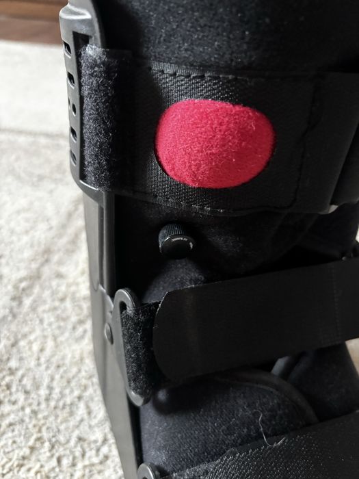 Orteza glezna si tibie cu pompa