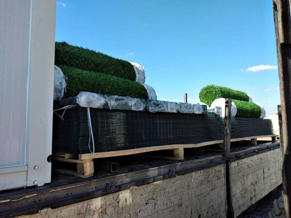 ТОП! Декоративна мрежа на руло GRASS GREEN - Бърза доставка до адрес