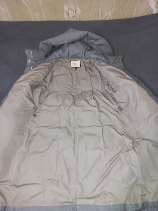 Продам куртку зимнюю срочно!!!