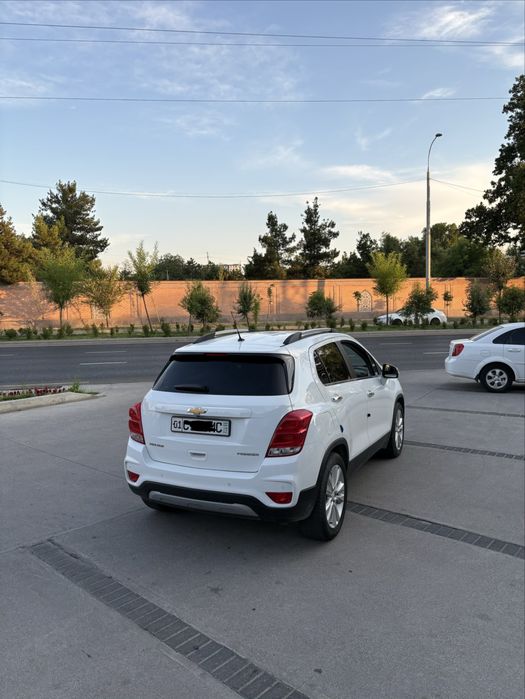 Treker 1 primer 2019 yil probeg 50000
