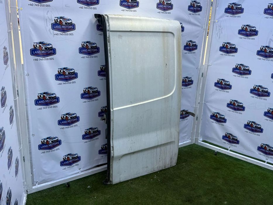 USA PORTIERA SPATE DREAPTA OPEL VIVARO A 2.0 DIESEL 2011 / FURGONETA 2001-2014