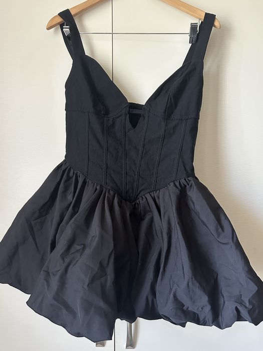 Черна рокля, Л размер