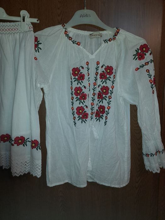 Ie costumație traditionala