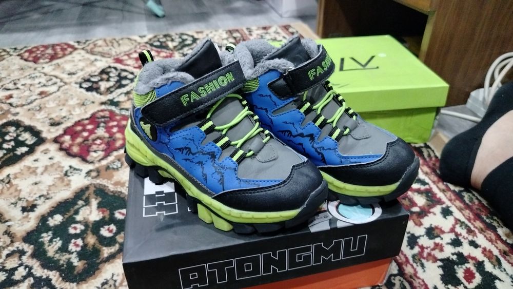 Продам обувь для мальчика