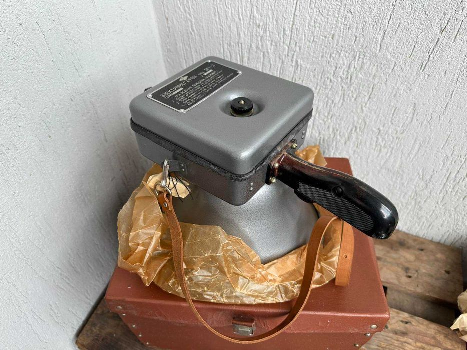 Соц Мегафон Рупор Электромегафон ЭМ-2М СССР