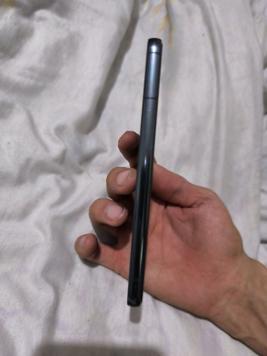 Samsung s22   8/256gb