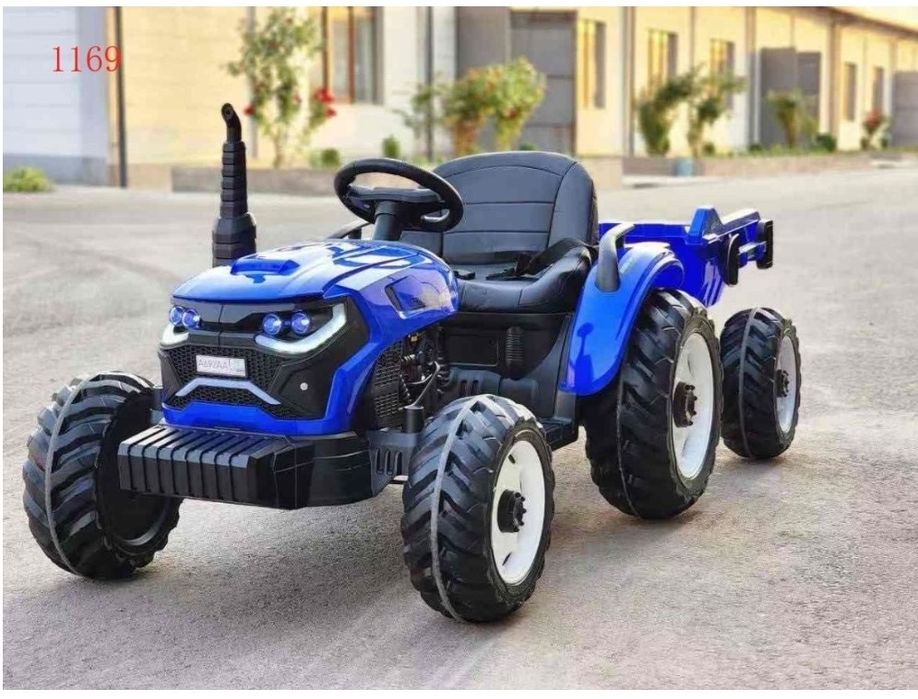 Продам трактор на аккумуляторе