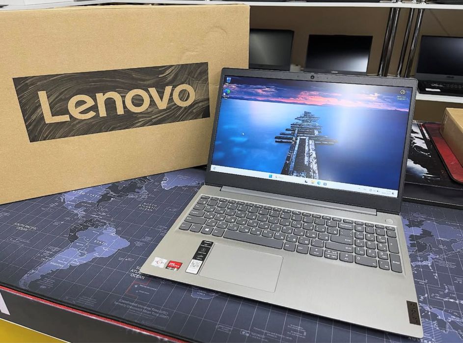 Офисный ноутбук Lenovo ideapad 3 - AMD Athlon Silver/4Gb/SSD256Gb