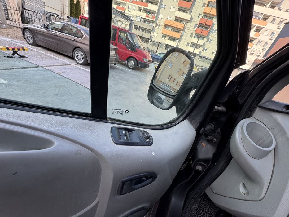 Opel Vivaro 2013 ,2.0 diesel