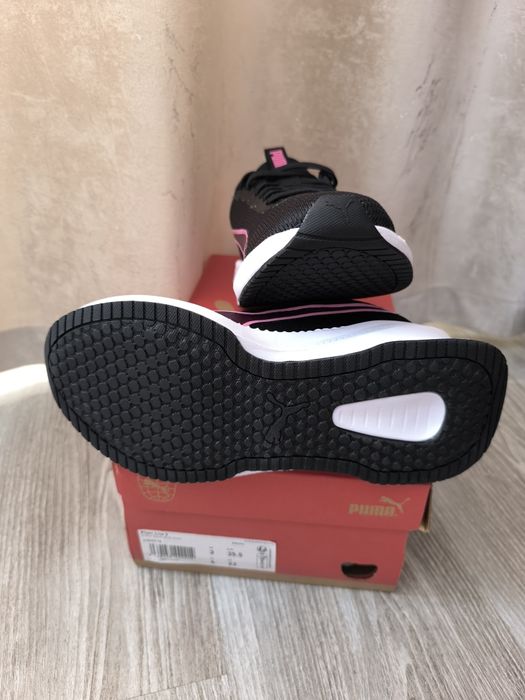 Adidași PUMA dama 35.5