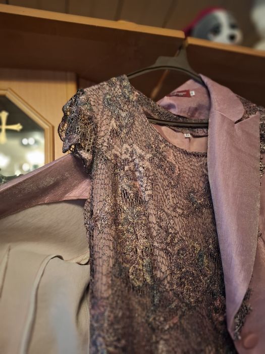 Rochie de seara cu broderie