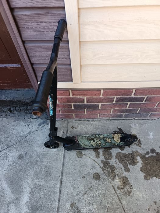 Продам. Велосипеды и самокат