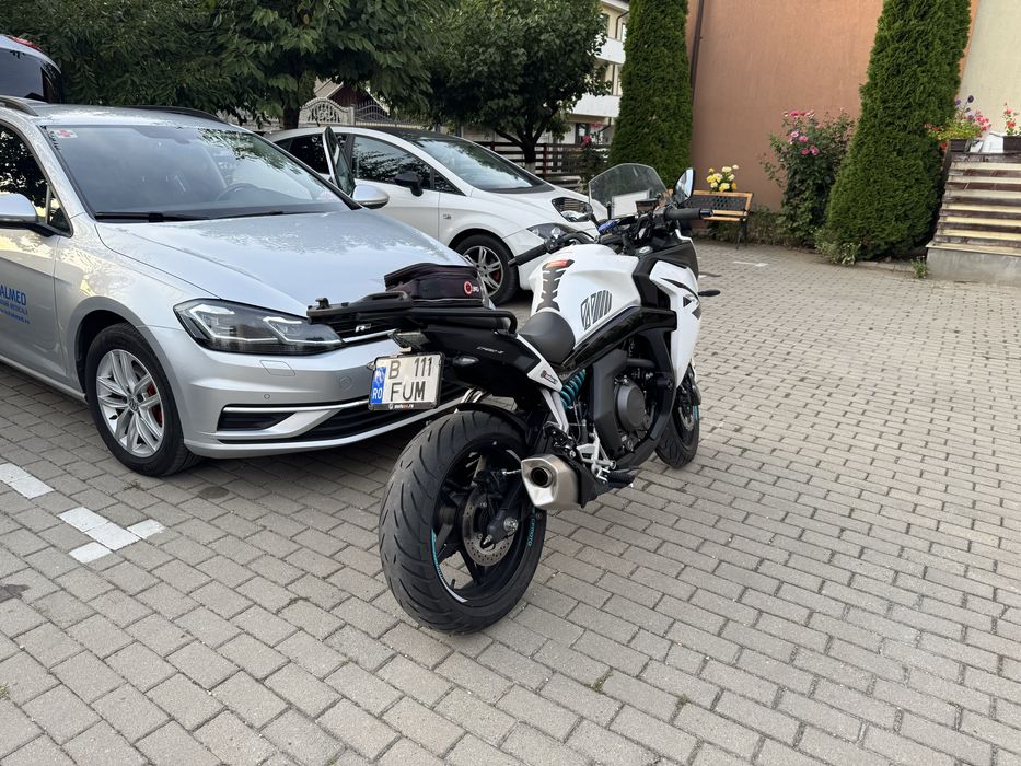 Motocicleta CF MOTO 650GT