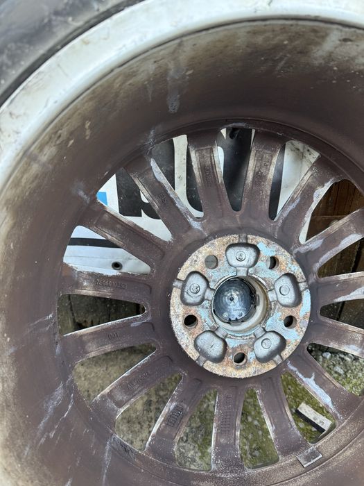 18 5х120 джанти с гуми транспортер