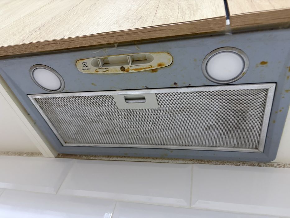 Вытяжка Electrolux в раб состоянии