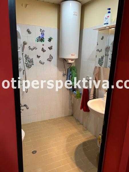 Продава се Тристаен апартамент в Пловдив, Кючук Париж - 158 кв.м за 988 €/кв.м - Снимка #11