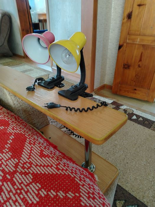 Стол-тумба, стулья 4шт.