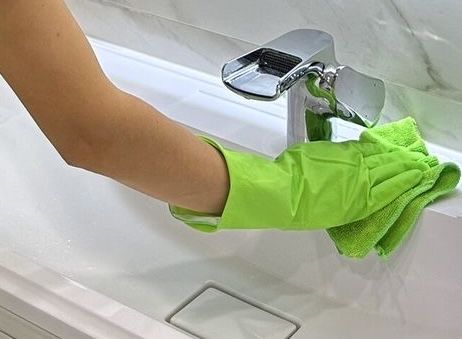 Почистване на апартаменти и офиси