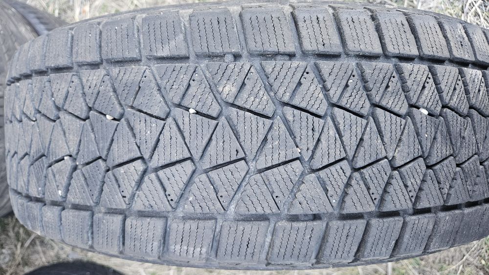 2бр гуми 225 65 17 бриджстоун bridgestone