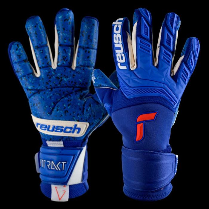 Ръкавици Reusch различни видове