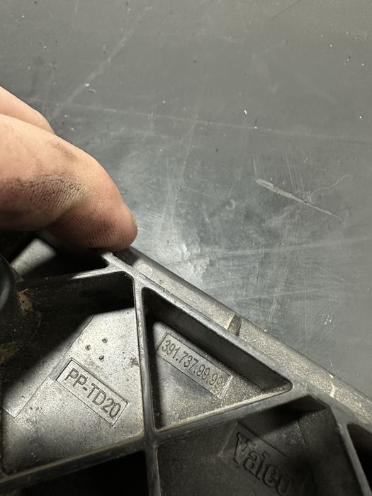 Soclu stop stanga dreapta spate Mercedes Sprinter W906  Vw crafter