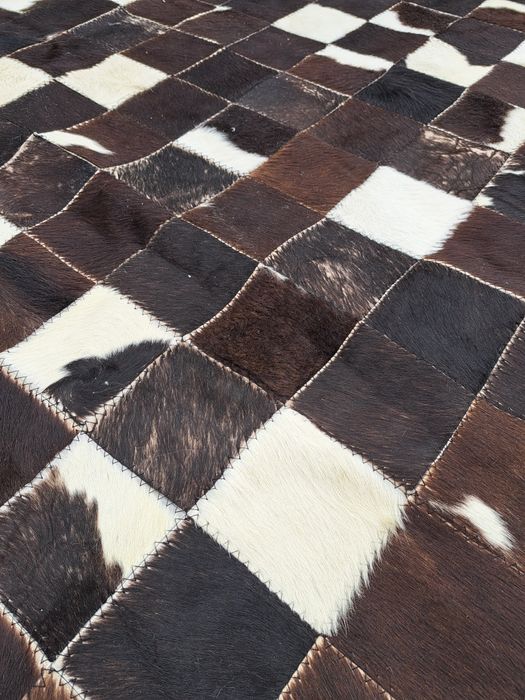 Килим телешка кожа бокс