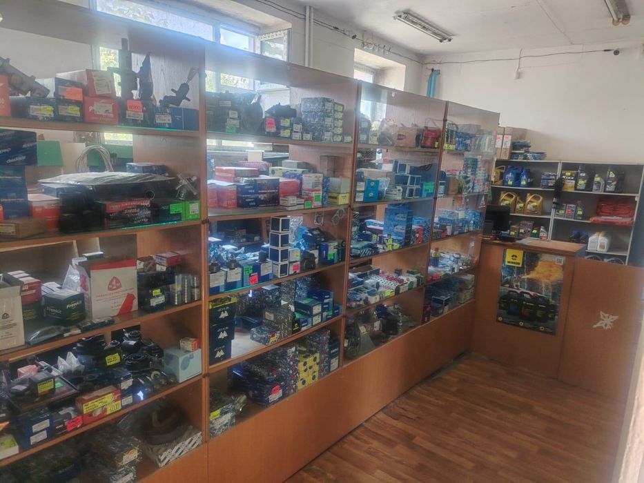 Продам отдел автозапчастей