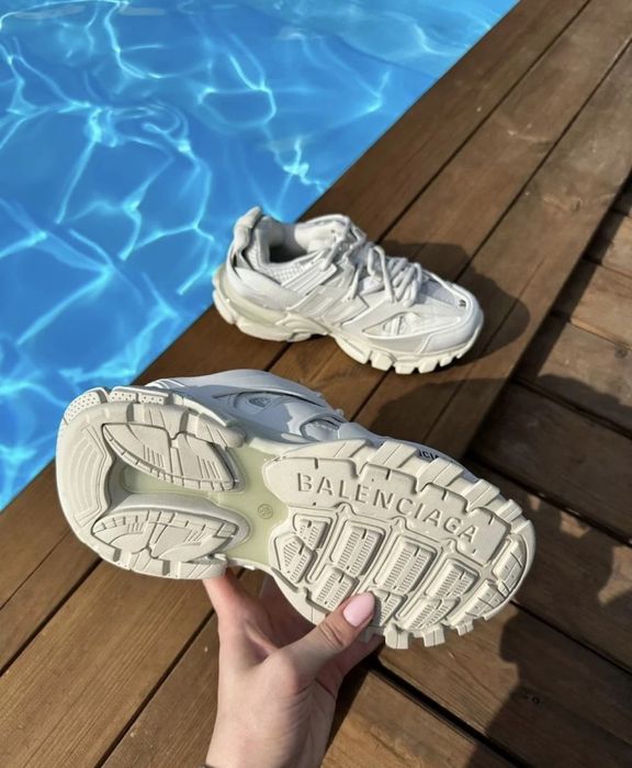 Balenciaga Track – White