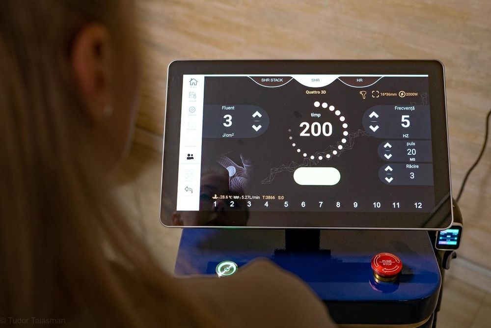 Aparat de epilare laser QuantLase ClinIQ 4 lungimi de undă