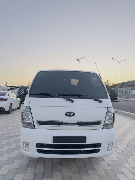 Kia bongo 2021 й 75 ххх