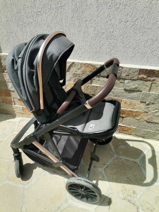 Бебешка количка + столче за хранене