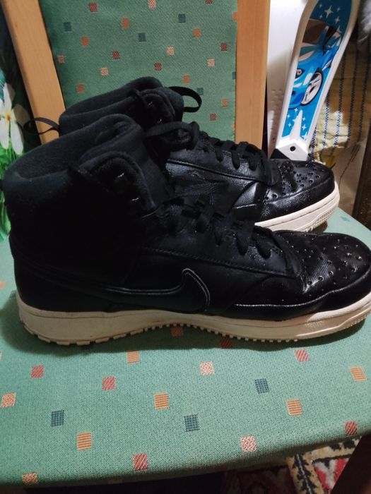 Vând ghete nike originale