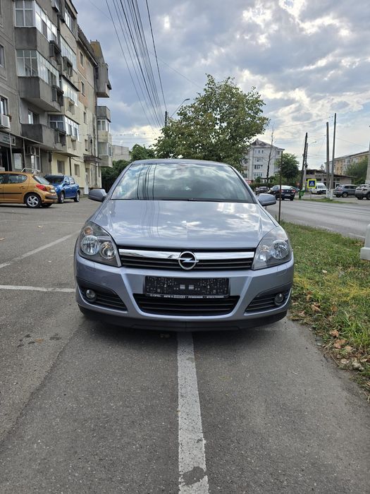 Opel astra h 1.6 116 cp