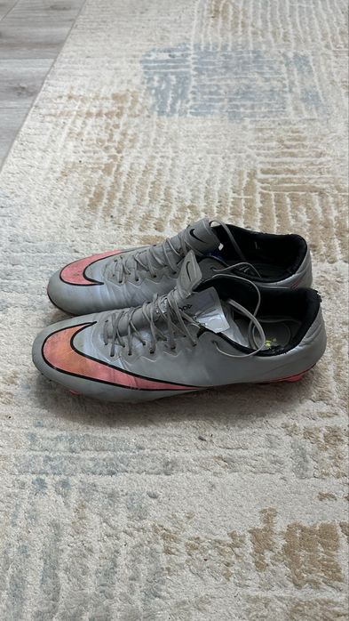 Nike mercurial 4