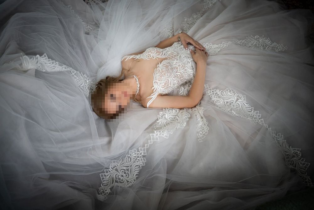 Булчинска рокля Pembe Kenan