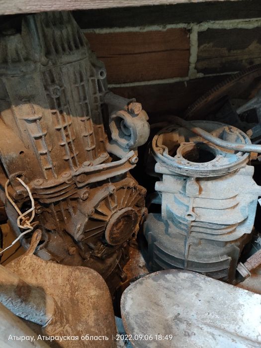 Запчасти на Ауди 80 бочка