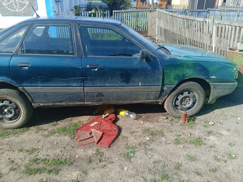 Продам Ауди 80 Б3 или обмен на скот