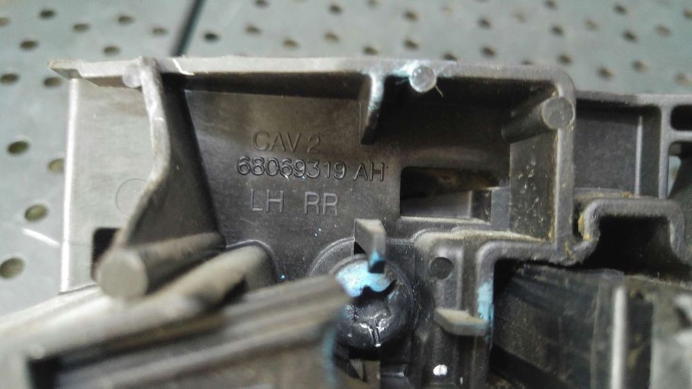Maner usa stanga spate fiat freemont 345 68069319 46061000