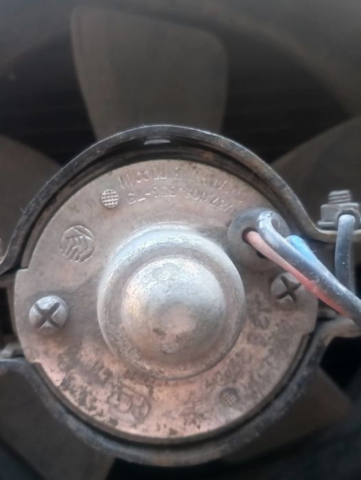 Продам радиатор медный 12вольт