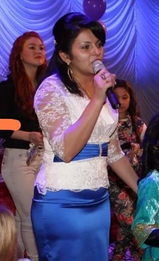 Вечернее нарядное платье