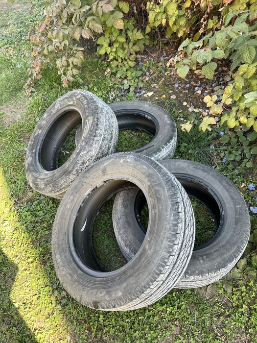 Зимние шины 215/65/16 Toyo