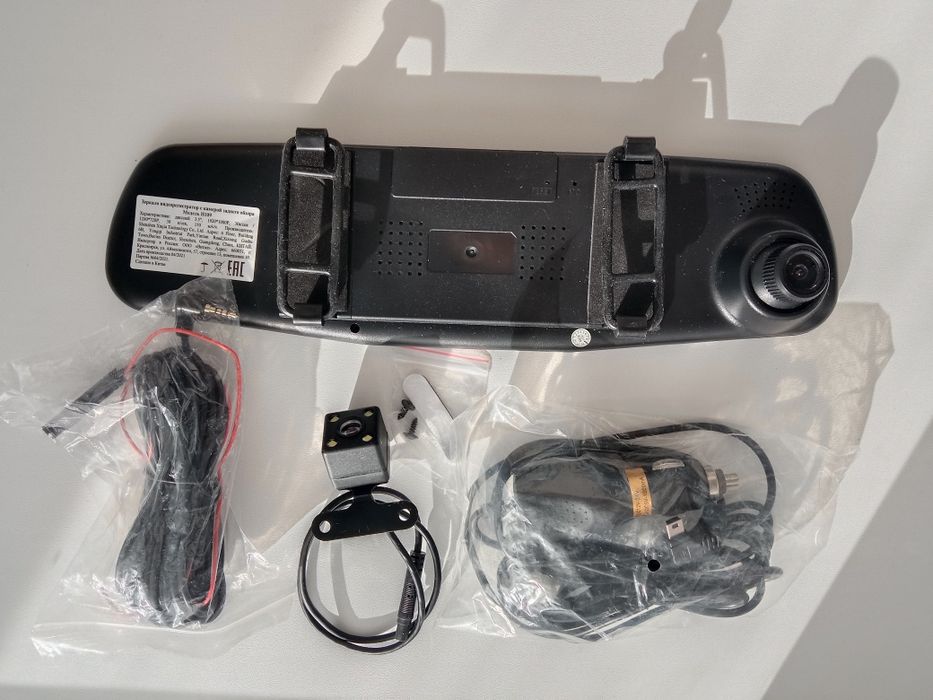 Авто видеорегистраторы.
