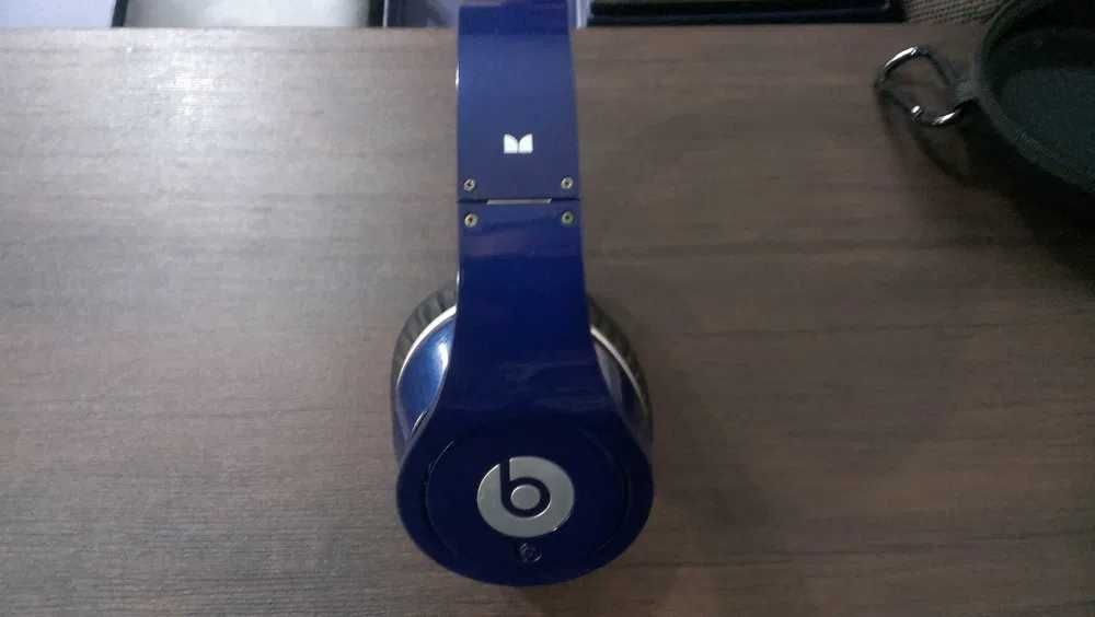 Продам смартфон HTC Butterfly X920d + Бонус подарок