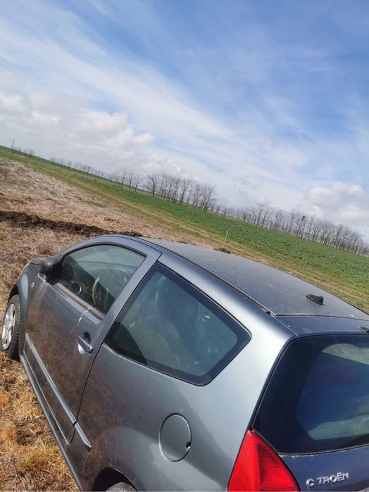 Vând/dezmembrez CITROEN C2