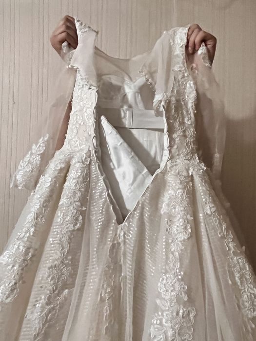 Платье свадебное/бальное