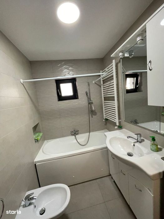 Apartament 3 camere BRD-Piata Mare cu loc de parcare proprietate