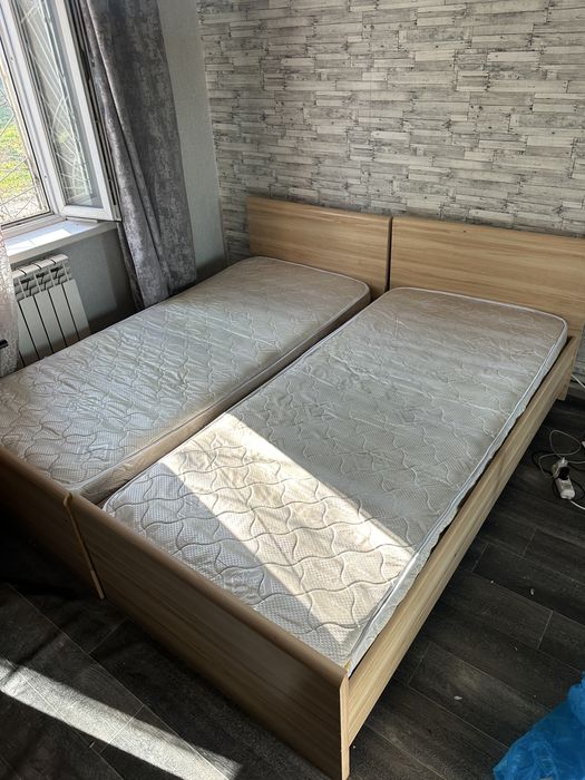продам 2 кровати 100х200