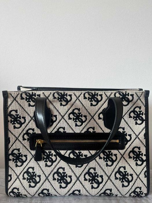 Geanta originala Guess de dama