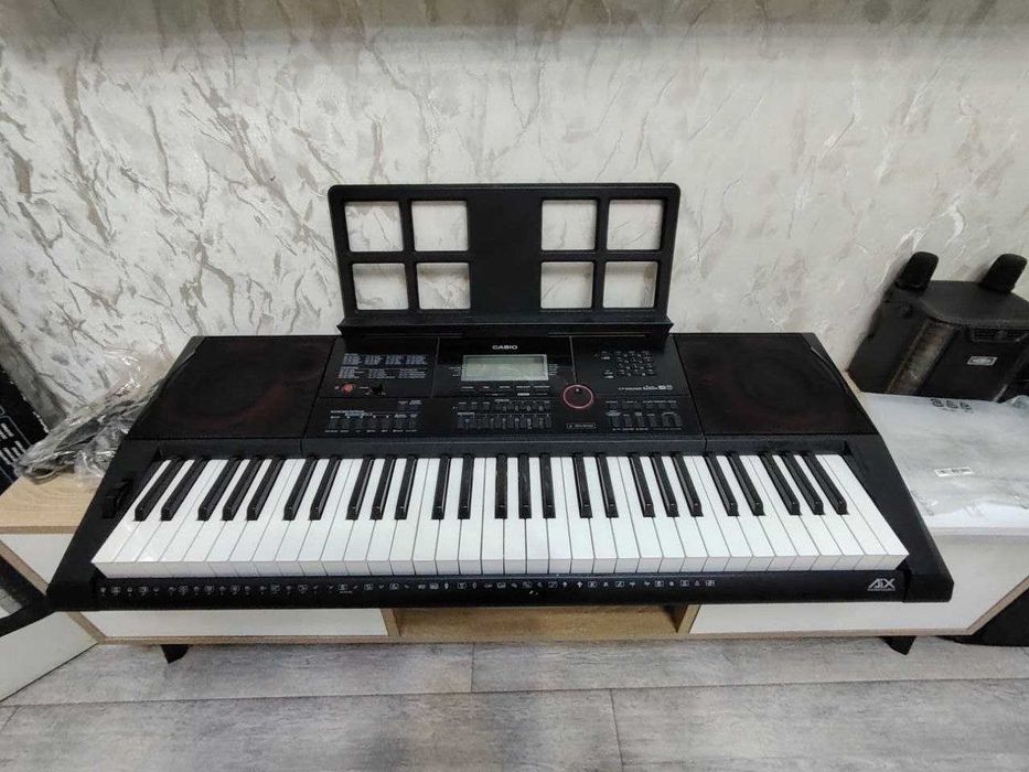 CASIO CT-X3000 Оригинальные б/у