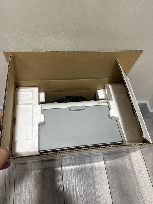 Принтер hp LaserJet professional P1102